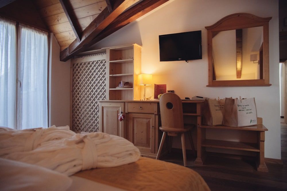 Room Cardo