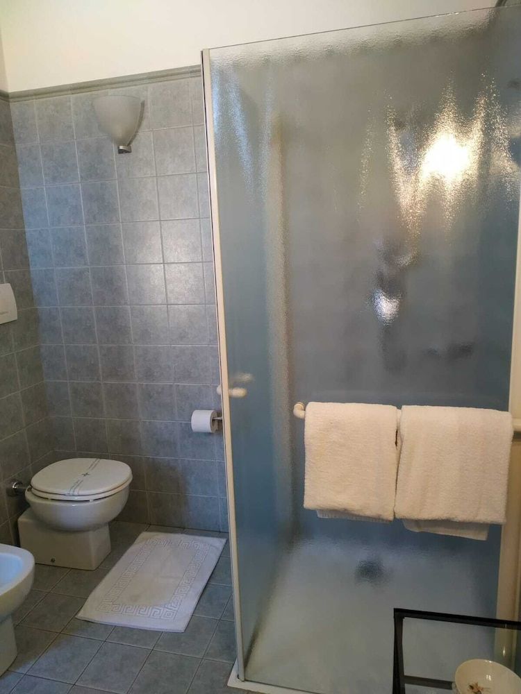 Hotel Villa Cagnola Classic Suite, 1 Queen Bed, Kitchenette 2