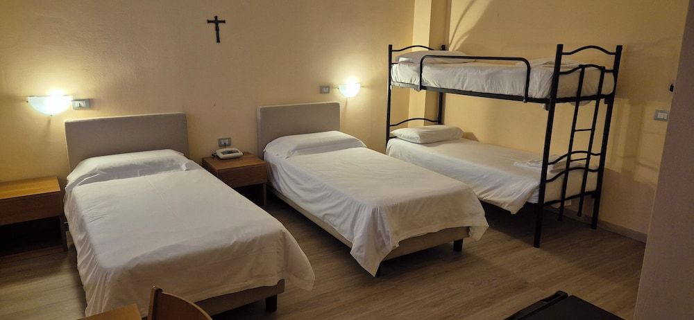Standard Twin Room, Accessible