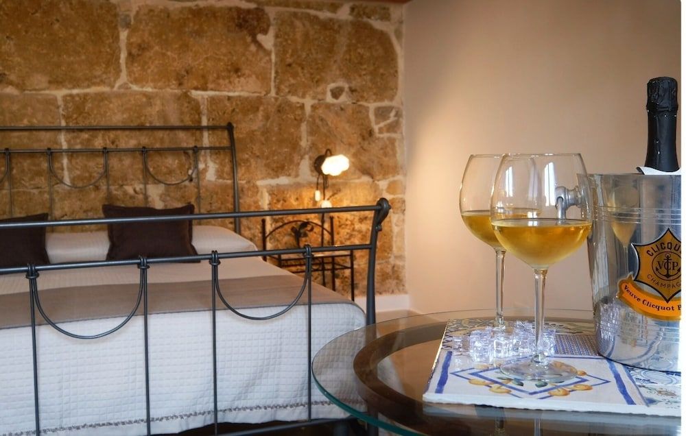 Morfeo charming Rooms & relax Deluxe Room 5