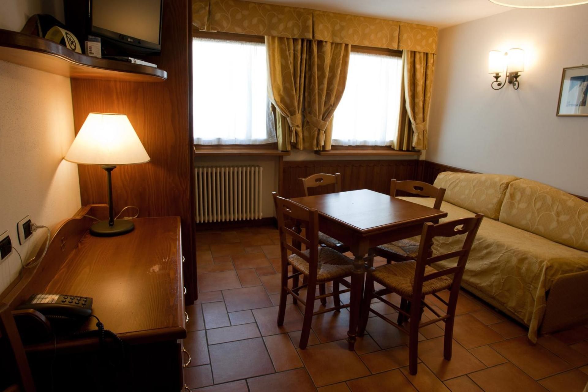 One-Bedroom Apartment (3 Adults)