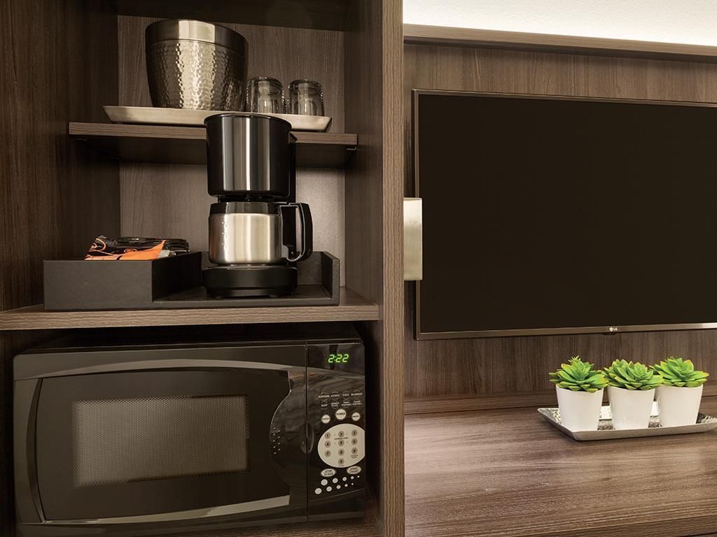 undefined Buena Vista Suites Orlando 10