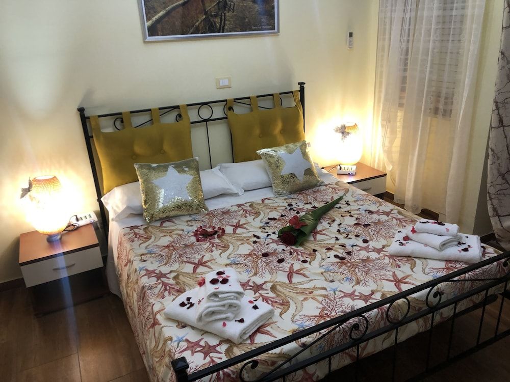 Il Giardino di Adriana Superior Double Room Single Use, 1 Queen Bed, Garden View, Garden Area