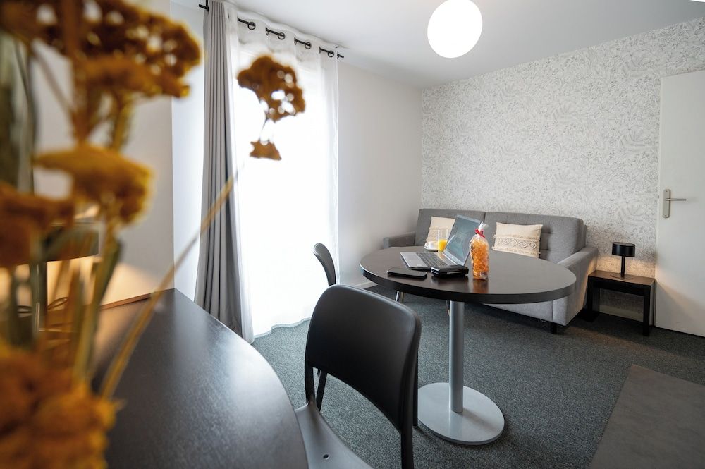 Nemea Appart Hotel Home Suite Nancy Centre Standard Apartment, 1 Bedroom 8