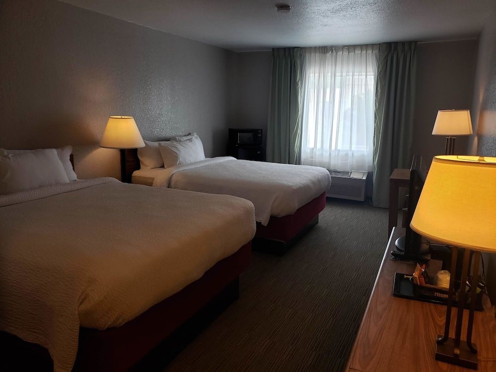 Room, 2 Queen Beds, Non Smoking
