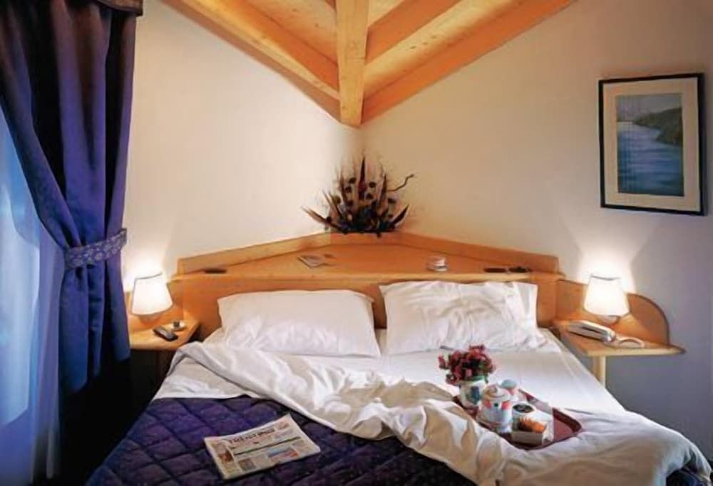 Double or Twin Room (Spa Access)