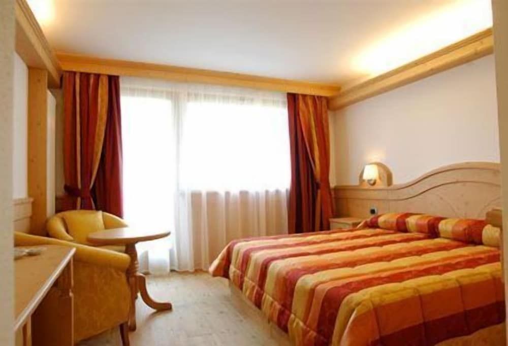 Double Room, 1 Large Twin Bed (Spa Access)