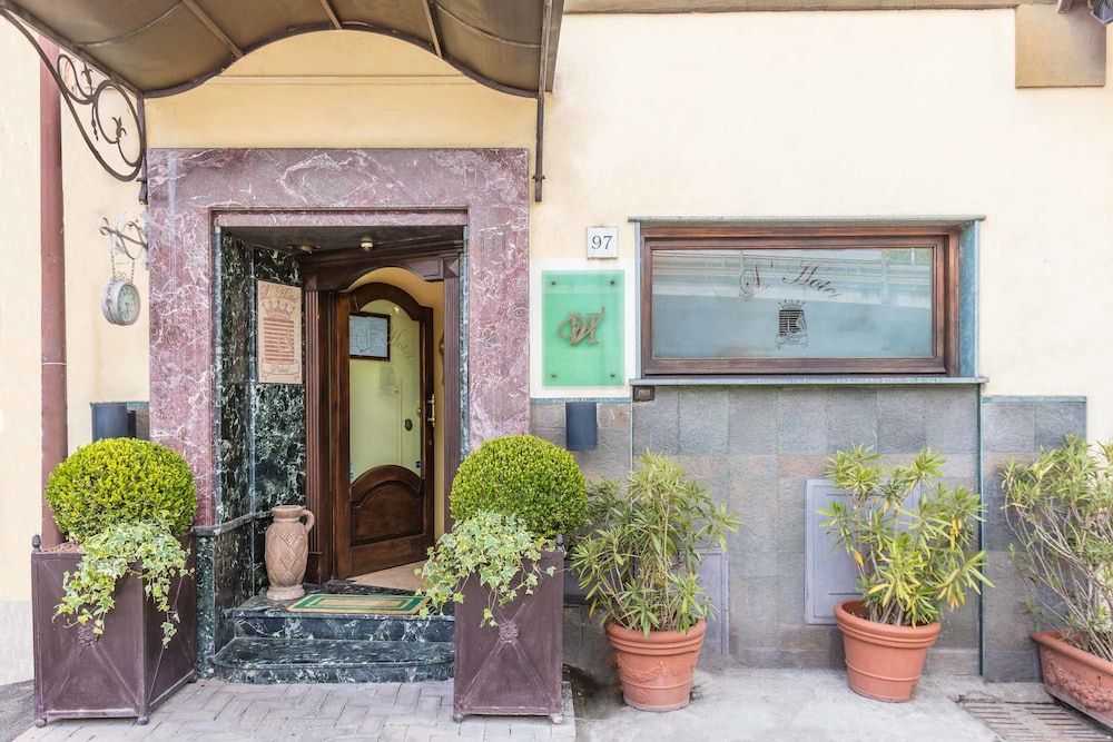 undefined Hotel Vibel 4