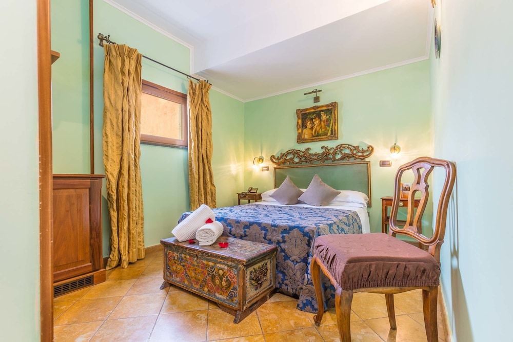 undefined Hotel Vibel 10