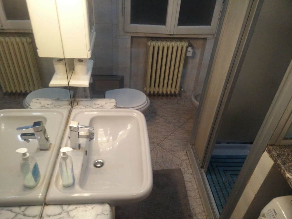 undefined Stazione Centrale 2 10