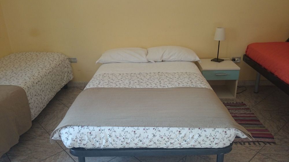 undefined Stazione Centrale 2 4