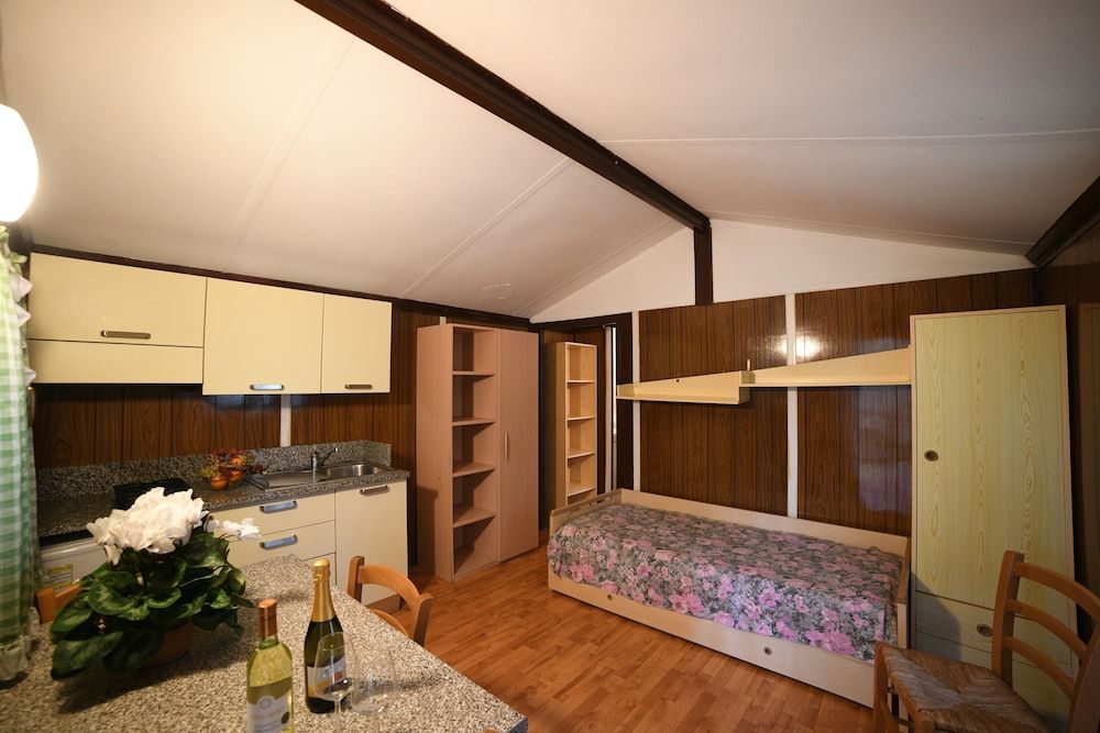 Bungalow (per 5 persone)