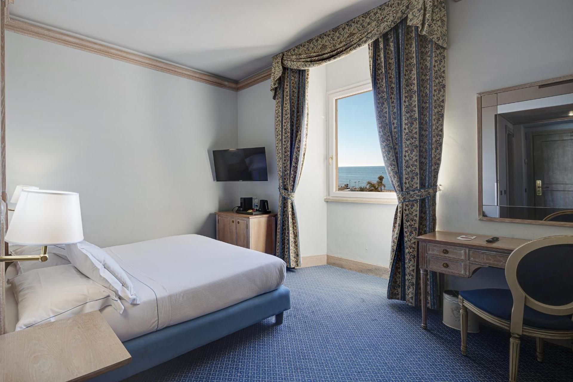 Double Room with Sea View