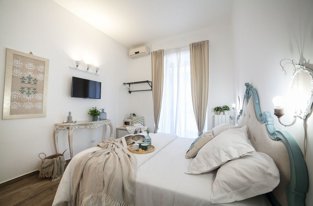 Maison Coquette Double Room 21