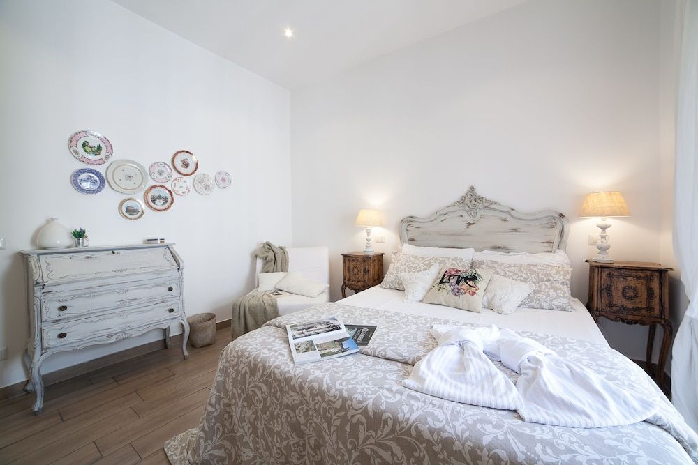 Maison Coquette Double Room 15