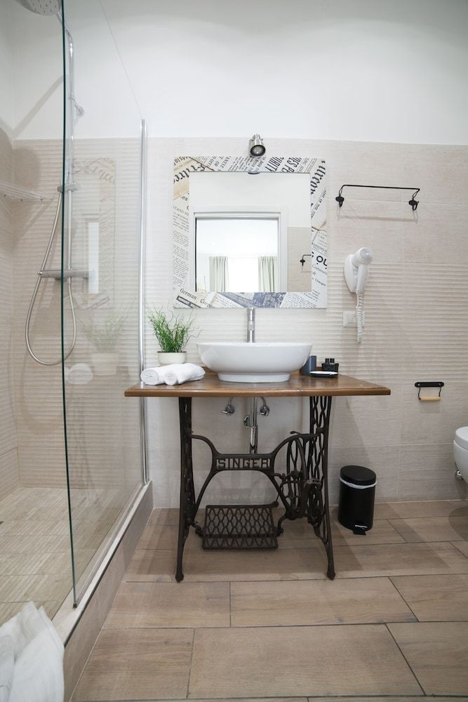 Maison Coquette Double Room 24