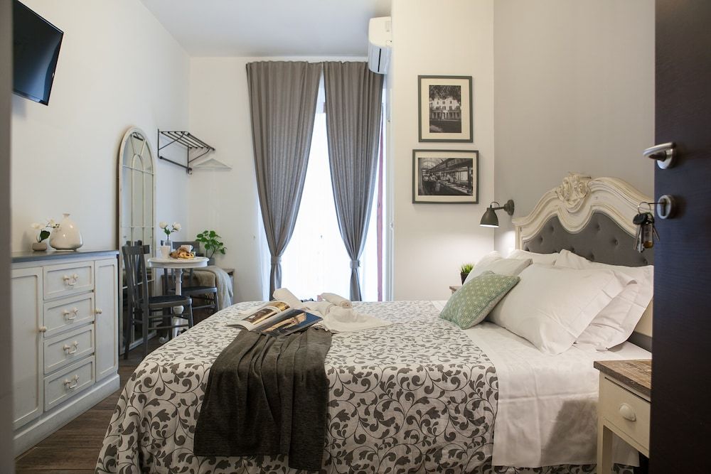 Maison Coquette Double Room 2