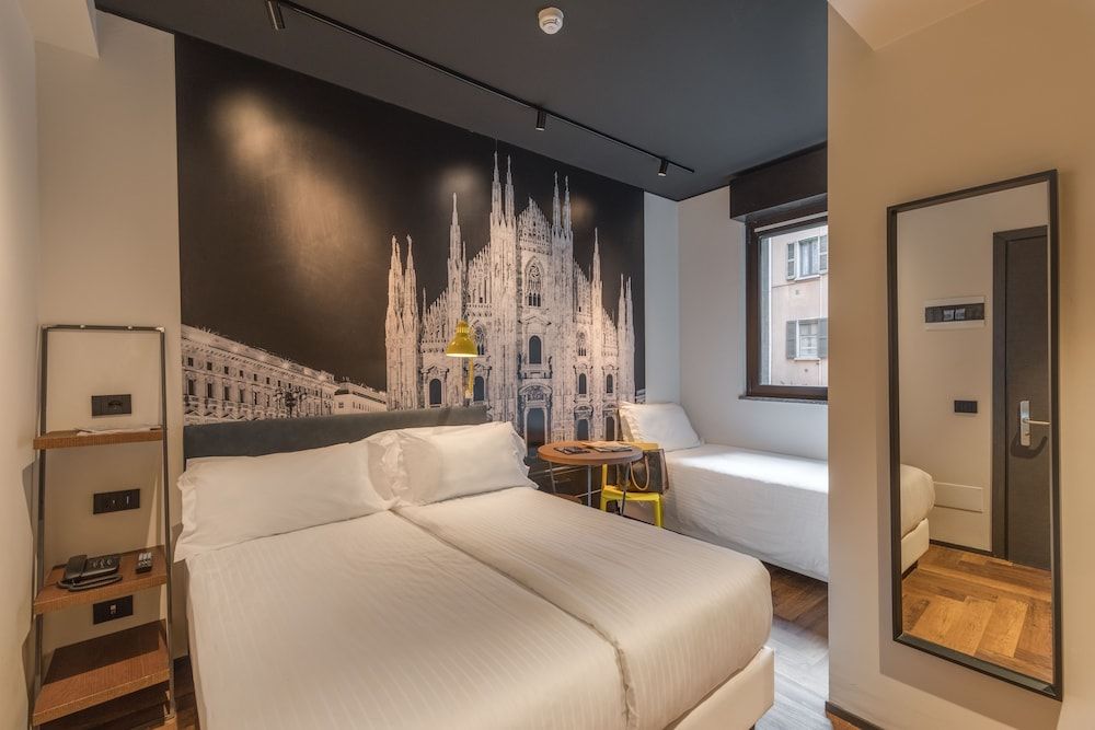 undefined Hotel Roxy 9