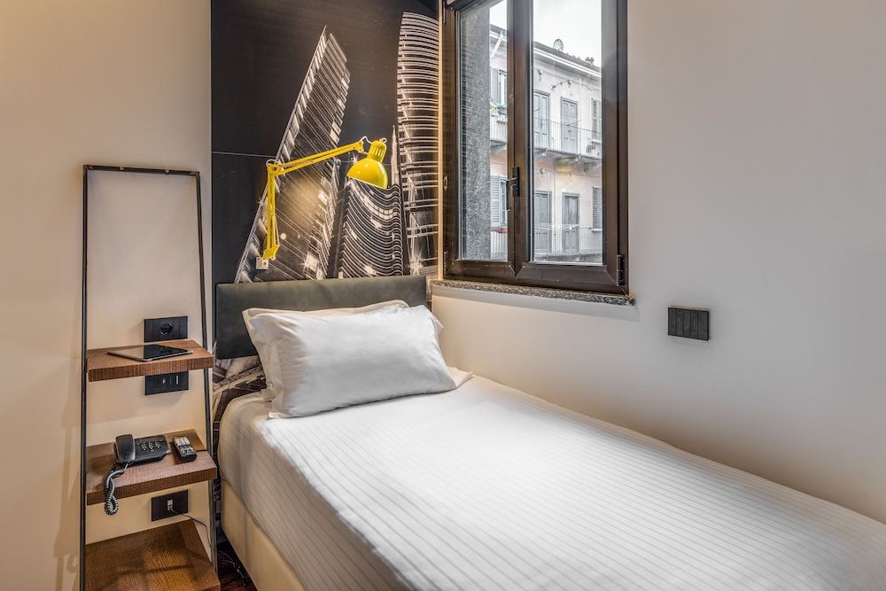 undefined Hotel Roxy 2