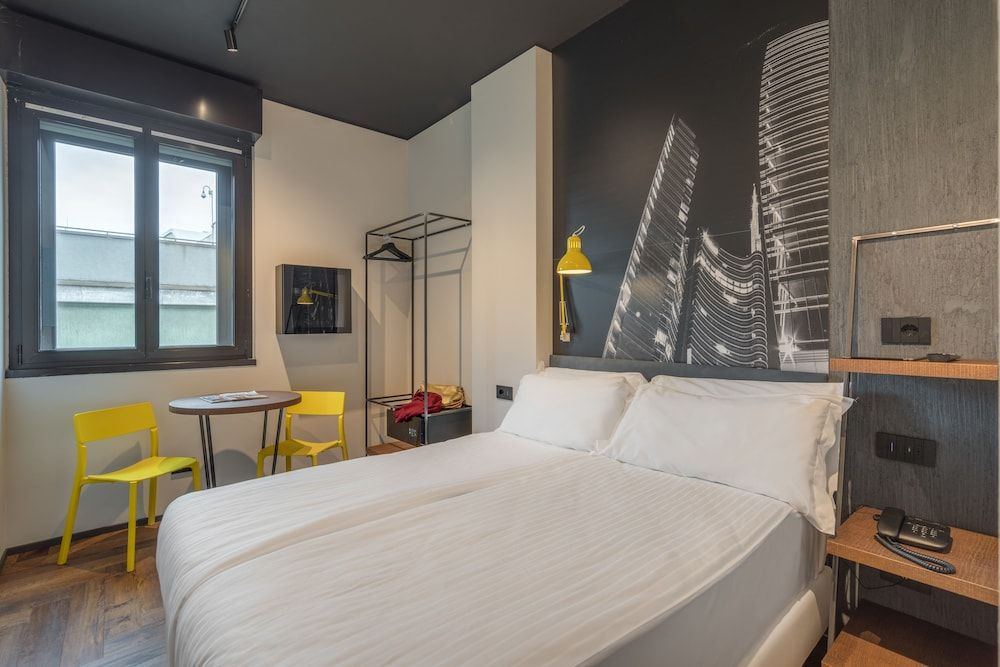 undefined Hotel Roxy 3