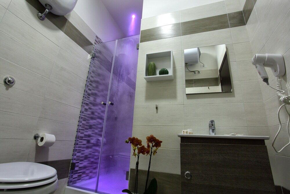 undefined Napoli City Rooms 8