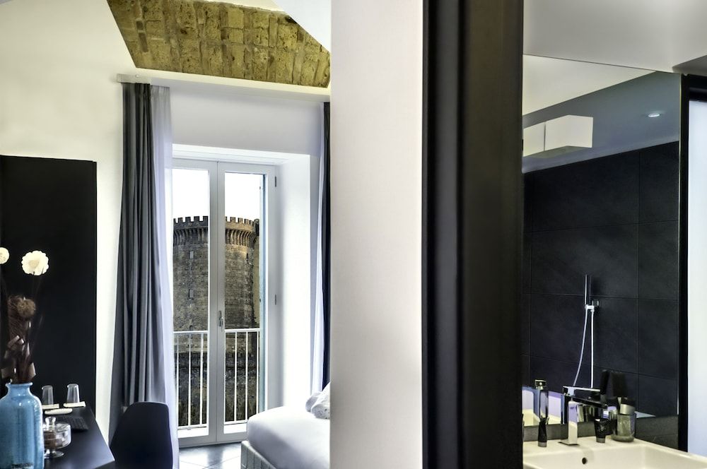 Carten Double Room, Jetted Tub 5