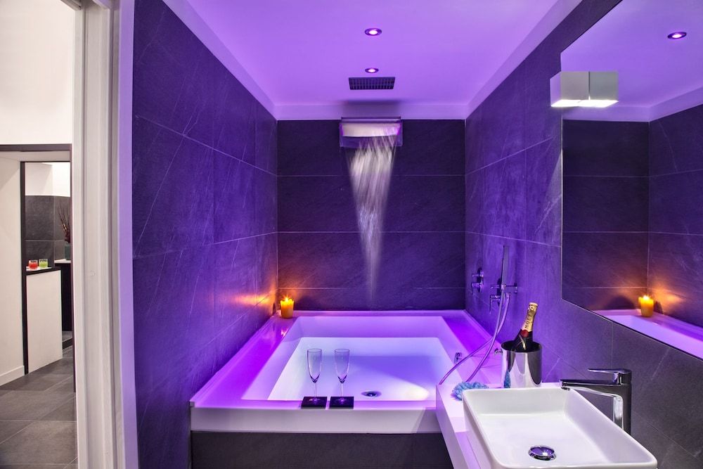 Carten Luxury Suite 3