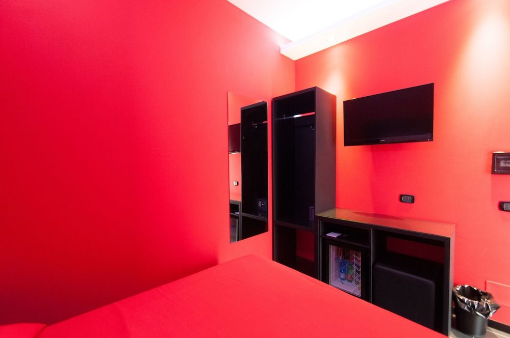 undefined Fly Boutique Hotel 10