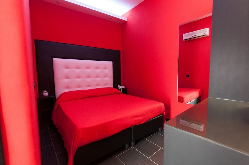 undefined Fly Boutique Hotel 9