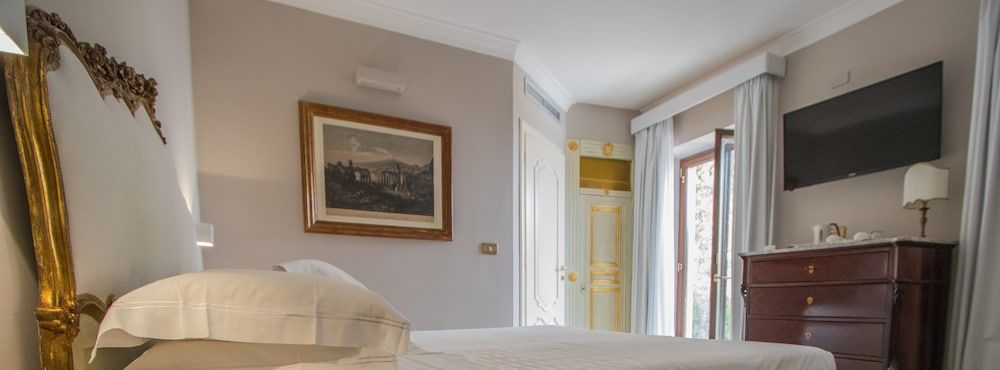 Villa Taormina Garden Room 3