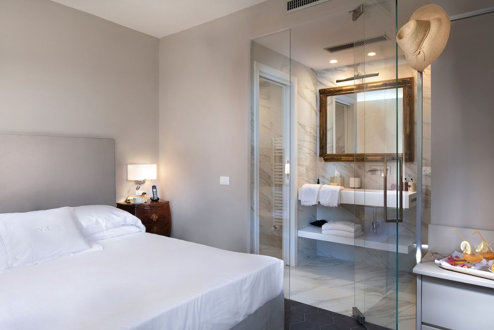 Villa Taormina Garden Room 2