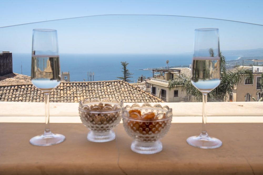 Villa Taormina Superior Double Room 8