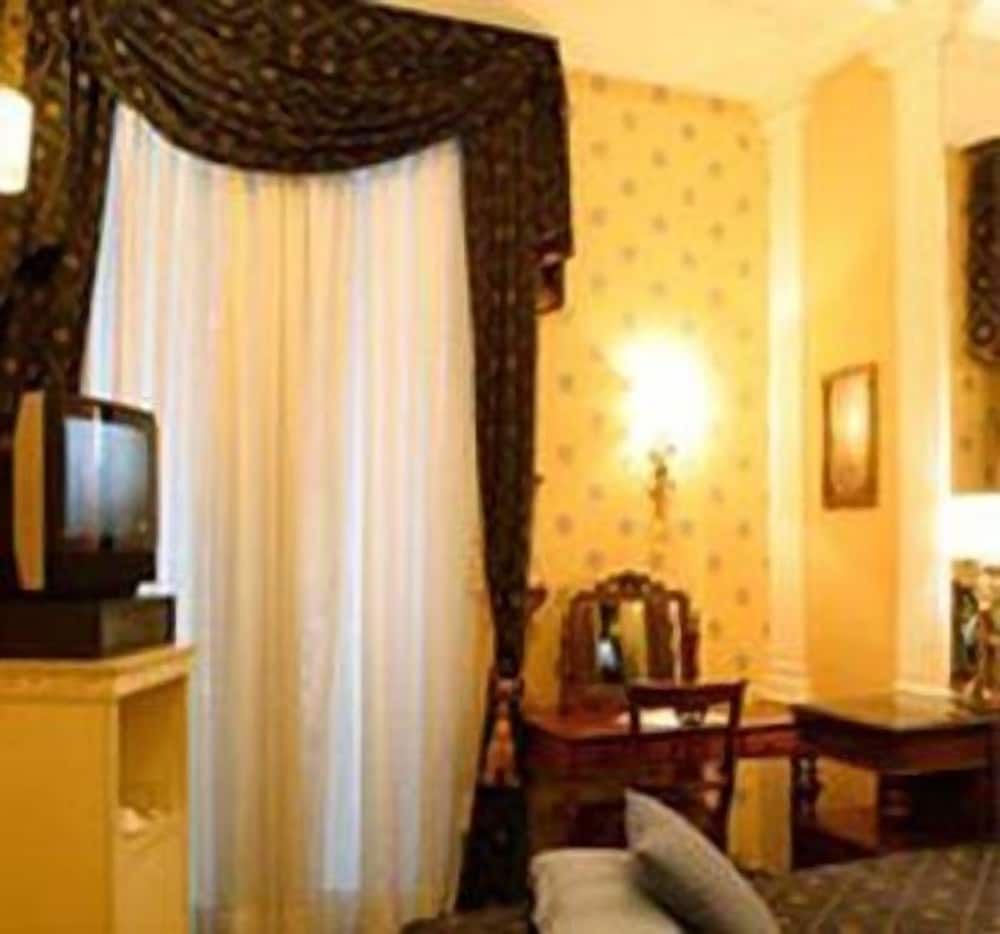Hotel Miramare Double Room Single Use 5