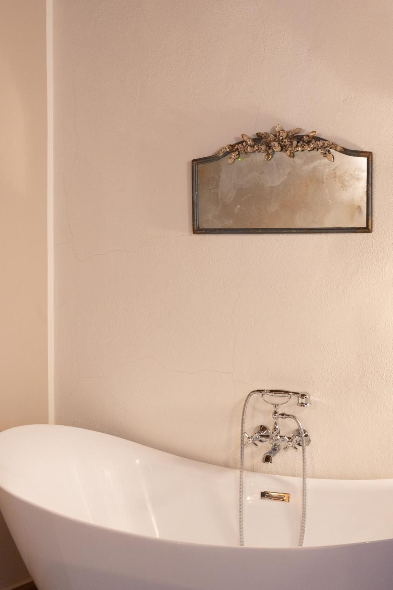 Deluxe Double Room with Bath