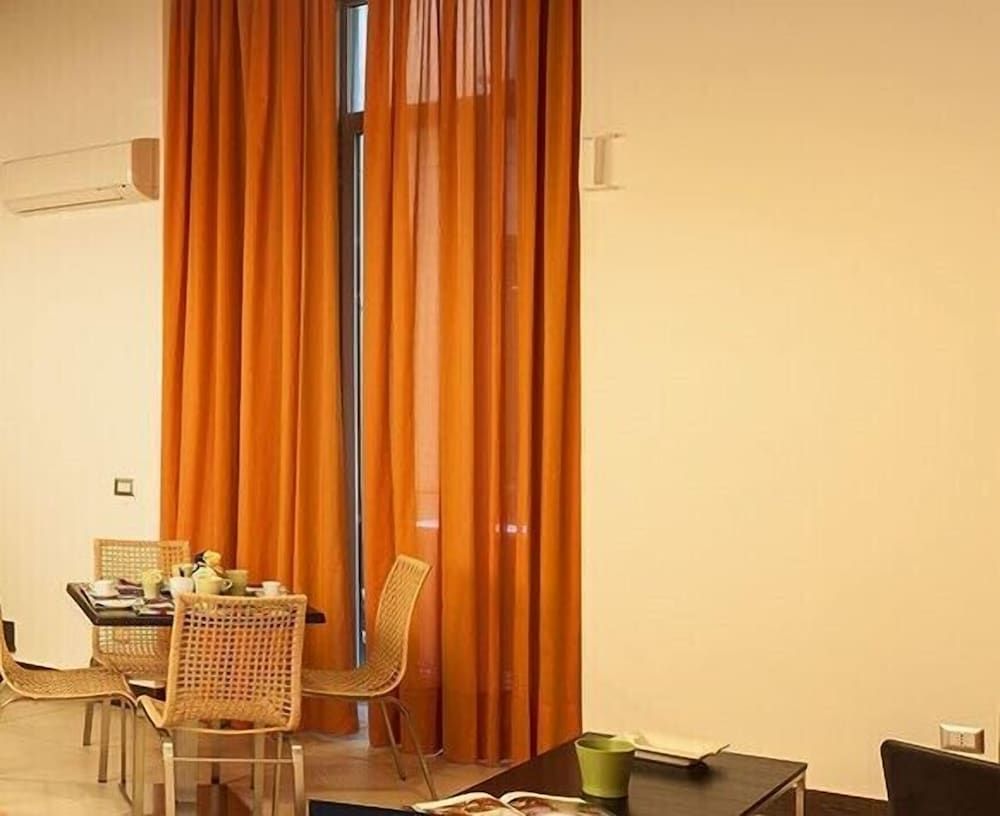 Residenza Pizzofalcone Studio (Maxi) 12