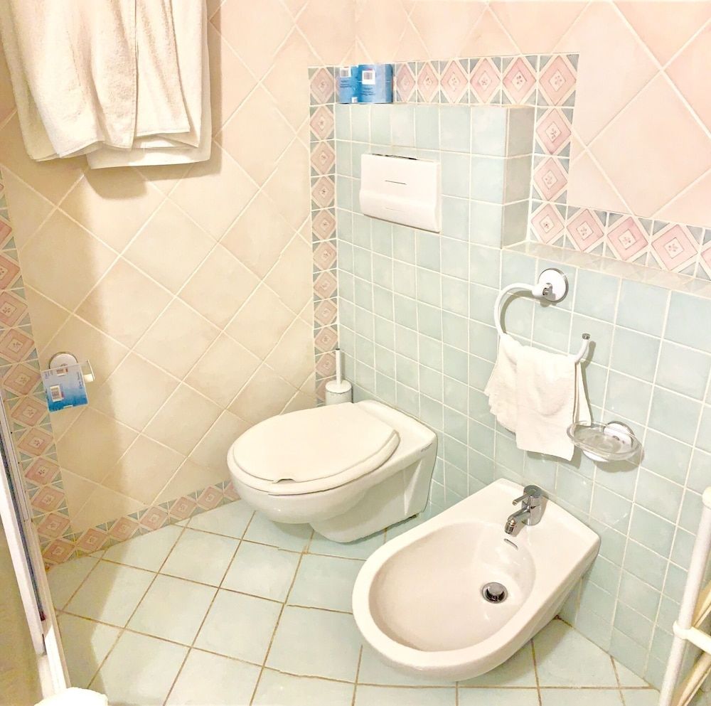 Basic Triple Room