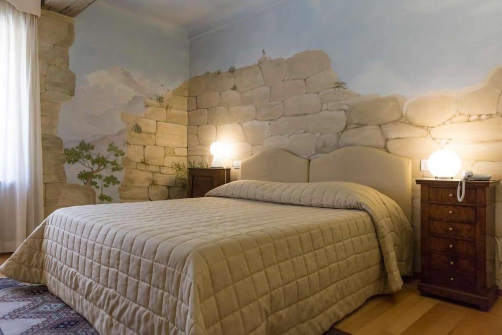 Maison de Charme Alla Corte degli Angeli Superior Double Room 8