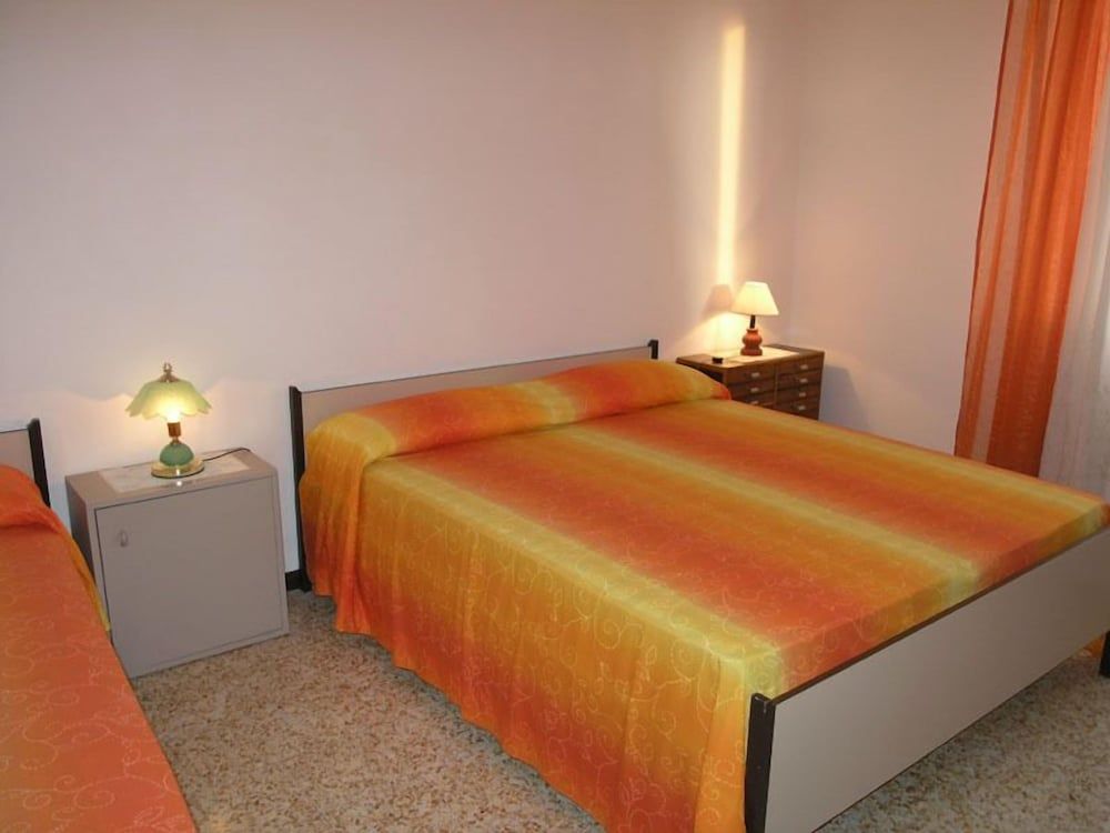 Cav Costa degli Etruschi Apartment, 2 Bedrooms 2