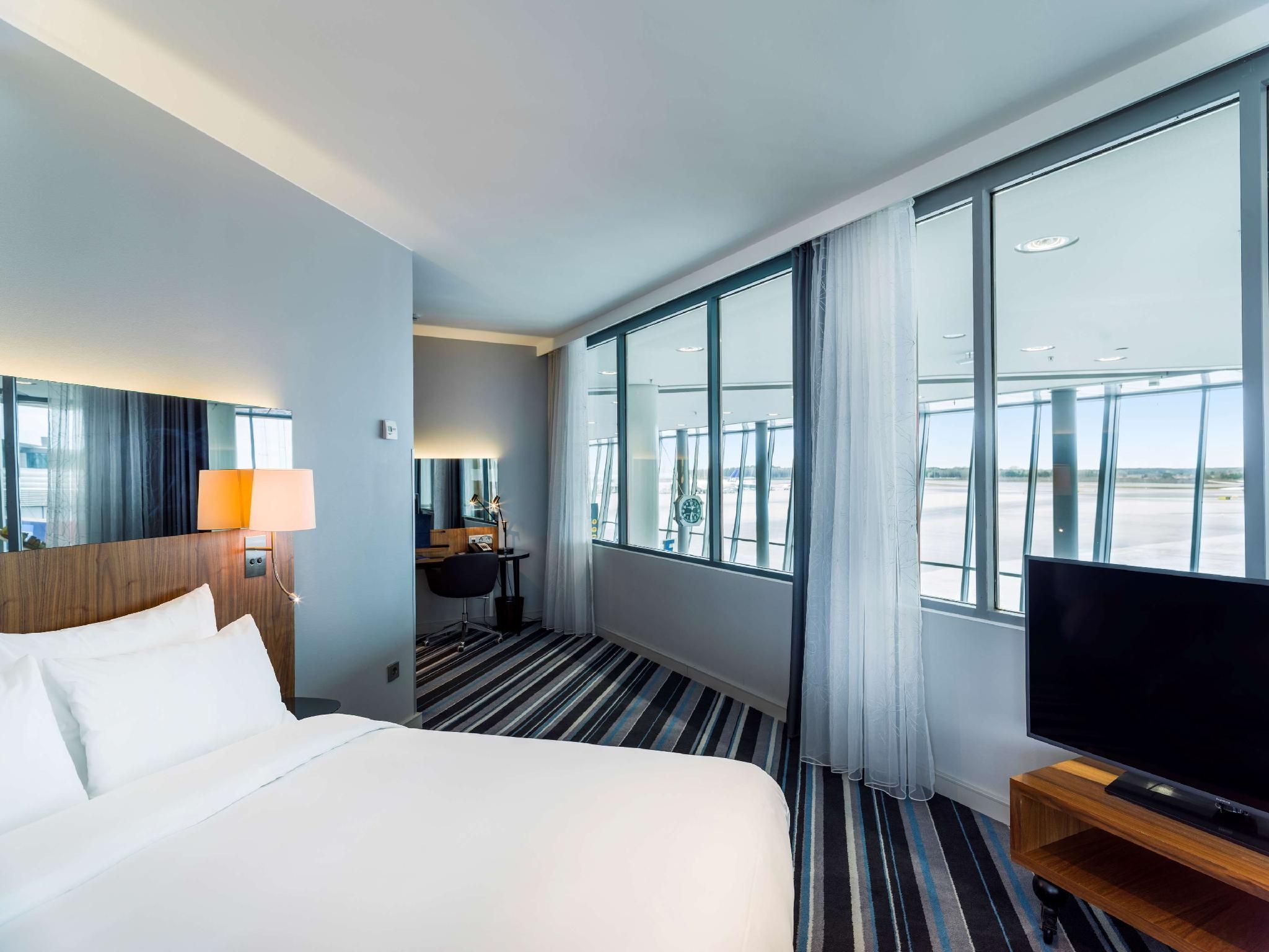 Junior Suite with View