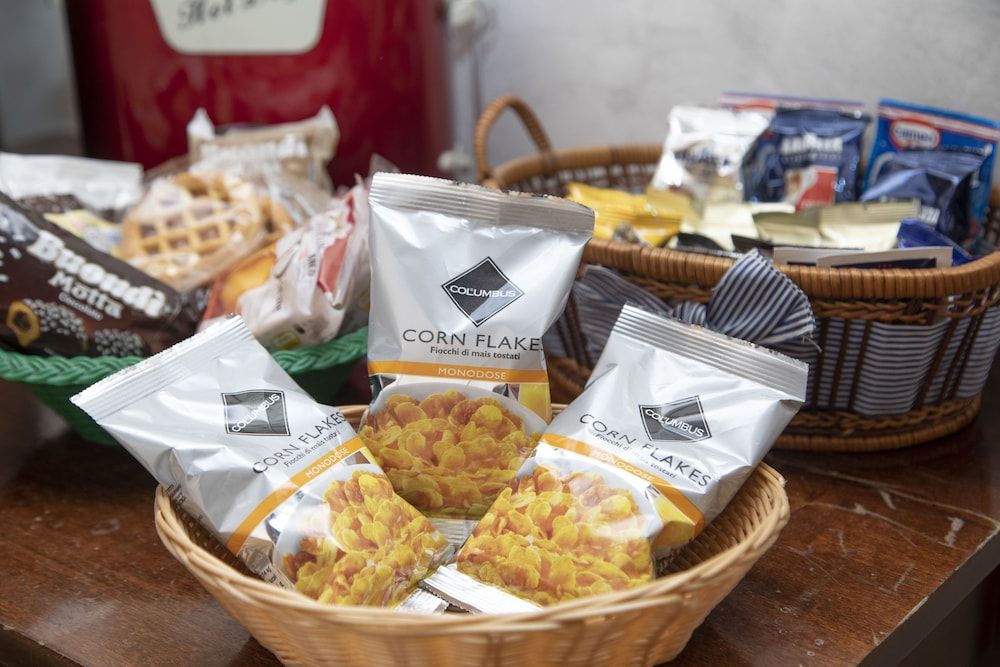 Hotel Barrett Standard Twin Room 12