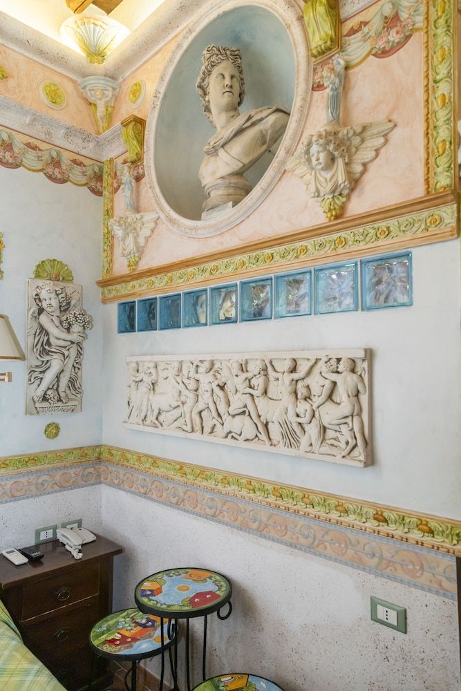 Hotel Barrett Standard Twin Room 5