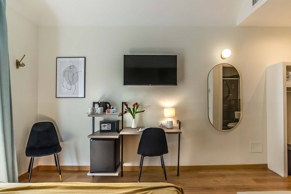 B&B 94 Rooms Vatican Scipioni Triple Room 23