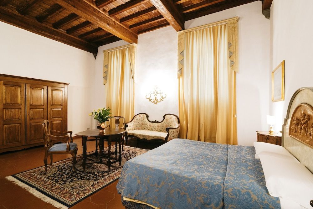 Panella's Residence Deluxe Double or Twin Room 5