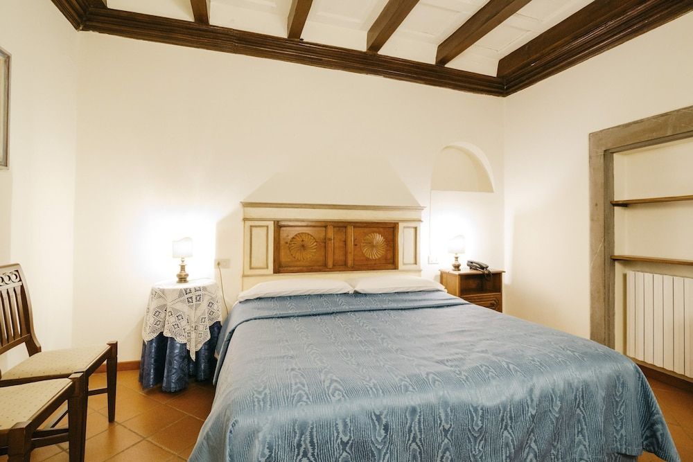 Panella's Residence Deluxe Double or Twin Room 6