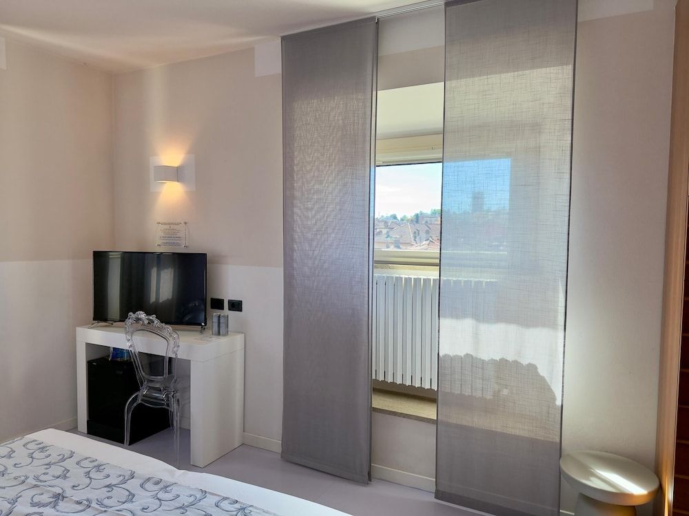 Hotel Europa Standard Double or Twin Room 18