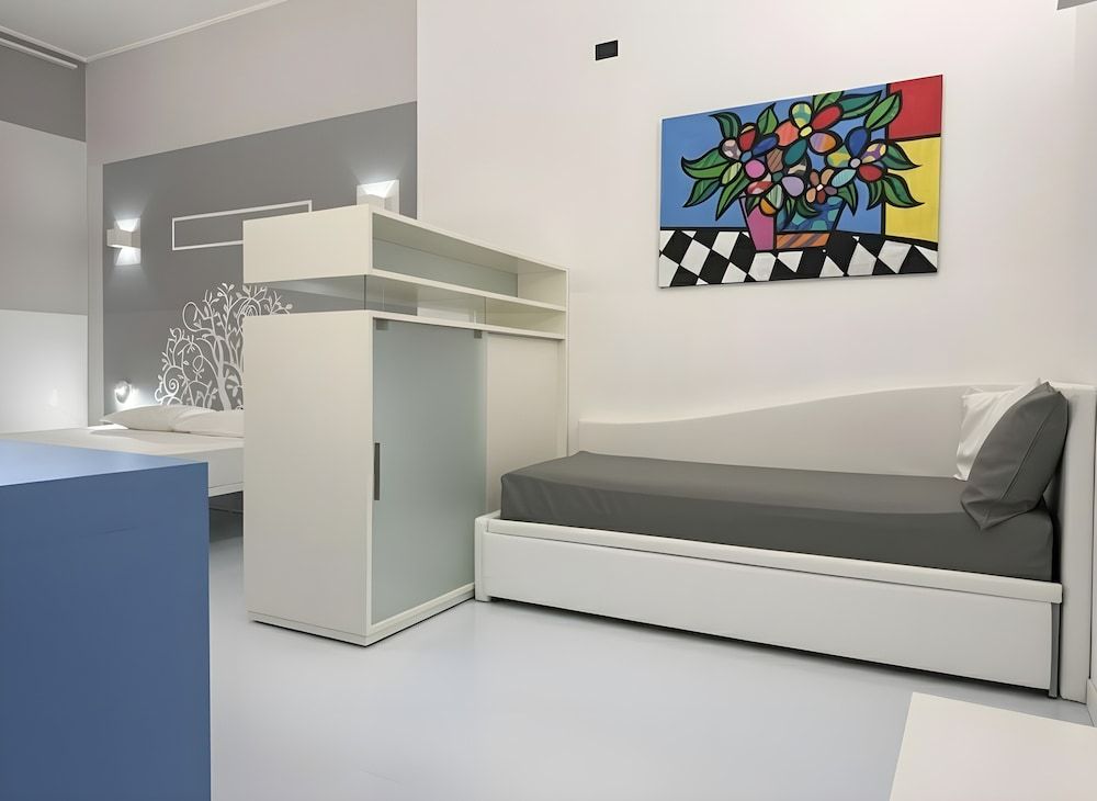 Hotel Europa Standard Quadruple Room 3