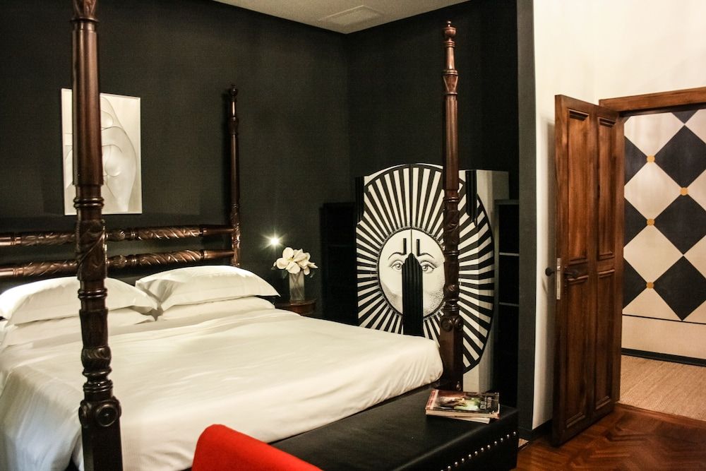 undefined Palazzo Gallery 9