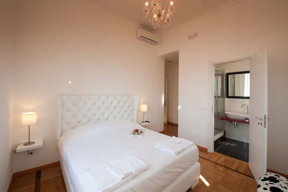 Imperia Suite Double Room Single Use 5
