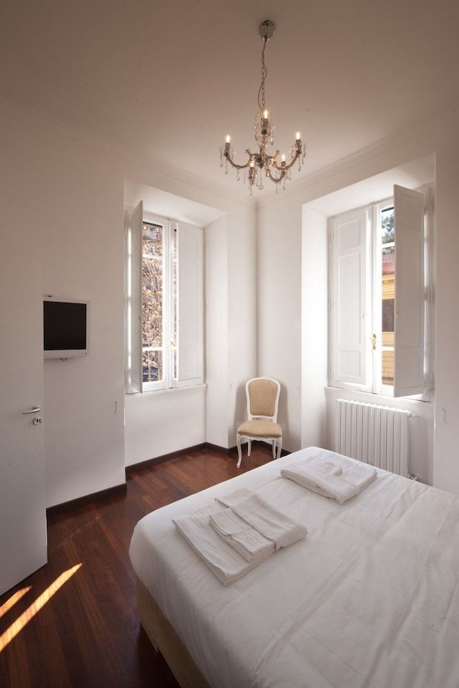 Imperia Suite Double Room Single Use 16
