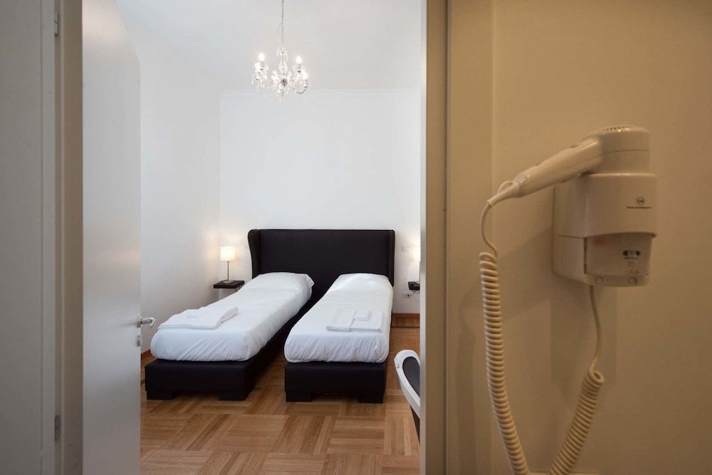 Imperia Suite Double Room Single Use 17